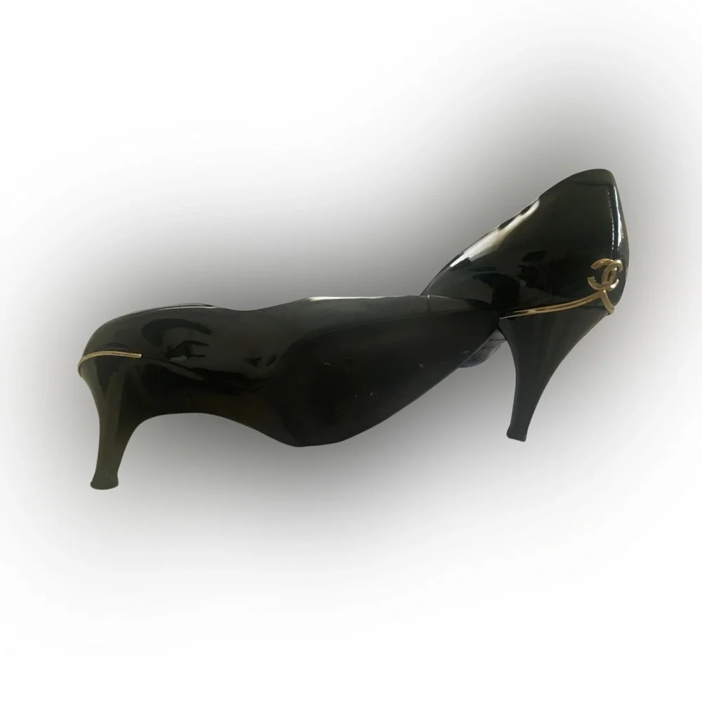 CHANEL Black Patent Leather Heels with Gold Accent size 39.5